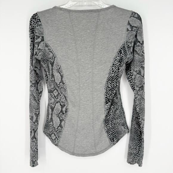Lululemon Between The Lines Long Sleeve Heathered Grey/Desert Snake Deep Coal 4 - Picture 11 of 12